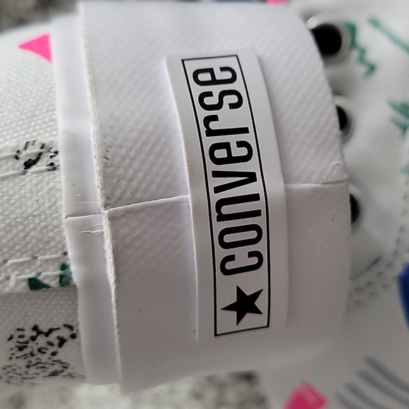 Converse Brand new in the box no lid - Picture 3 of 16